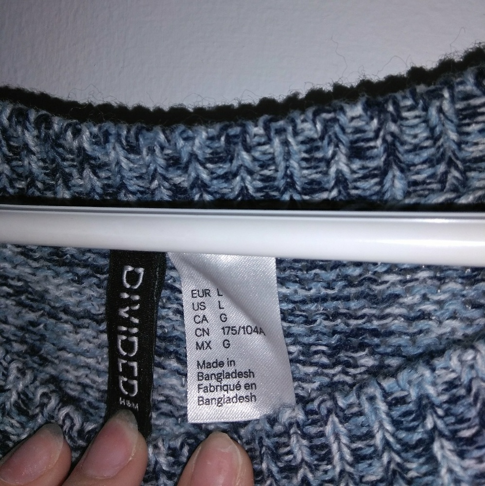 Sweater - Picture 2 of 2